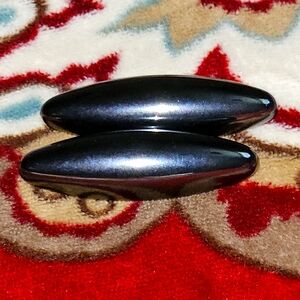 Alien egg fidget magnets